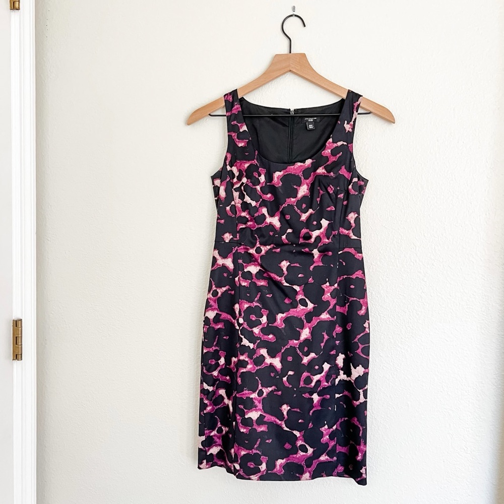 Ann Taylor | structured sheath dress